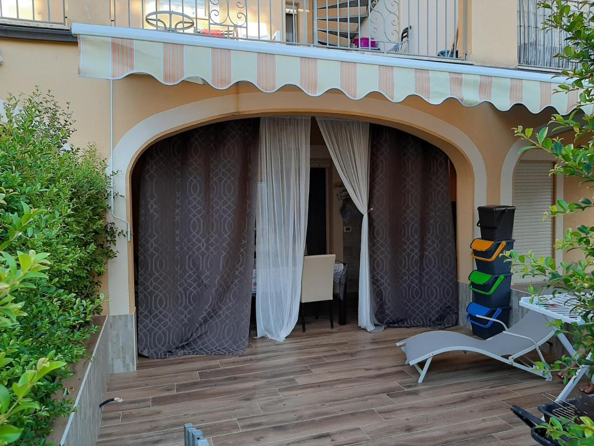 Appartement Sonia Pizzo Beach Club Extérieur photo